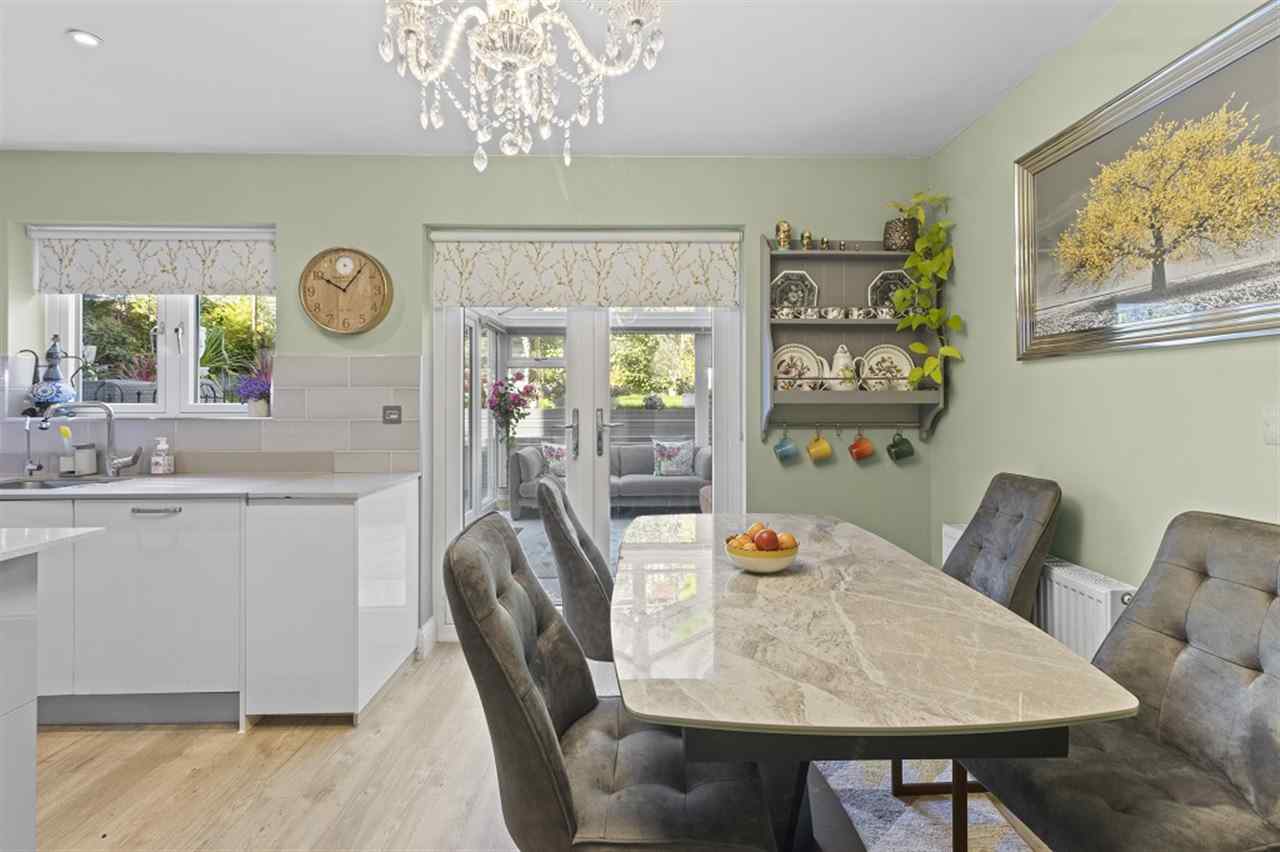 resized-2349823-Kitchen Diner B.jpg